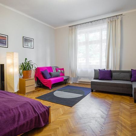 Kings Neighbor. Apartment 600 Meters From Castle Krasków Exteriör bild
