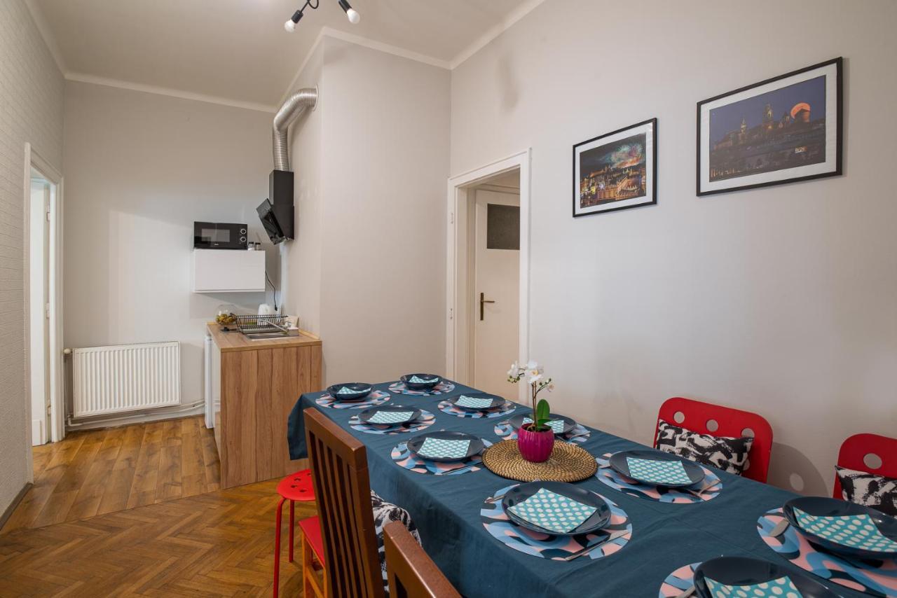 Kings Neighbor. Apartment 600 Meters From Castle Krasków Exteriör bild